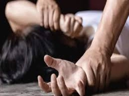 जेल से छूटकर 70 साल की बुजुर्ग से किया रेप