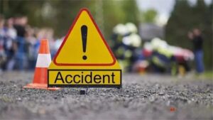 मां को मोर्चरी में पहुंचा घर सूचना देने जा रहे बेटे और दोस्त की सड़क हादसे में मौत